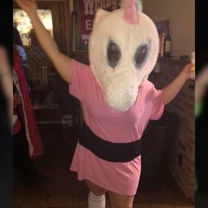 Meet your Posher, Alicia